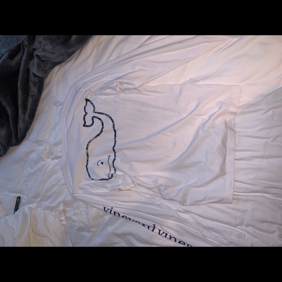 Women’s XS vineyard vines long sleeve white - Picture 3 of 3